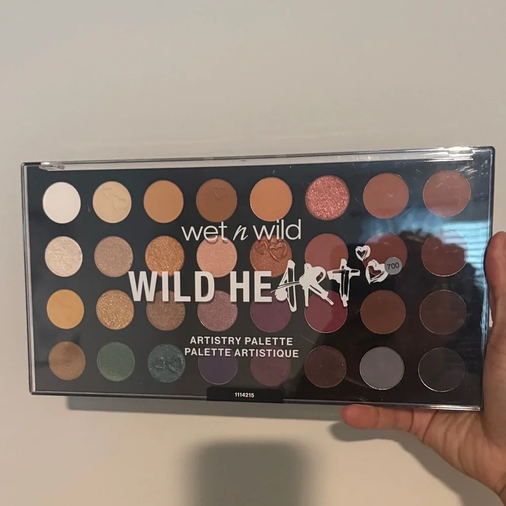 Wet n Wild Wild Heart Artistry Palette - Vibrant Shades